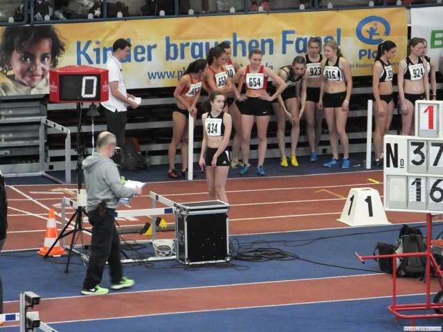 dm_halle_15_u20101