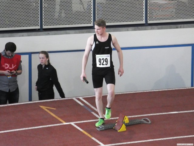 dm_halle_15_u20139